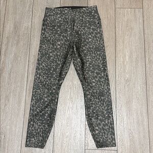 Good American Olive Green Camo-Print Joggers